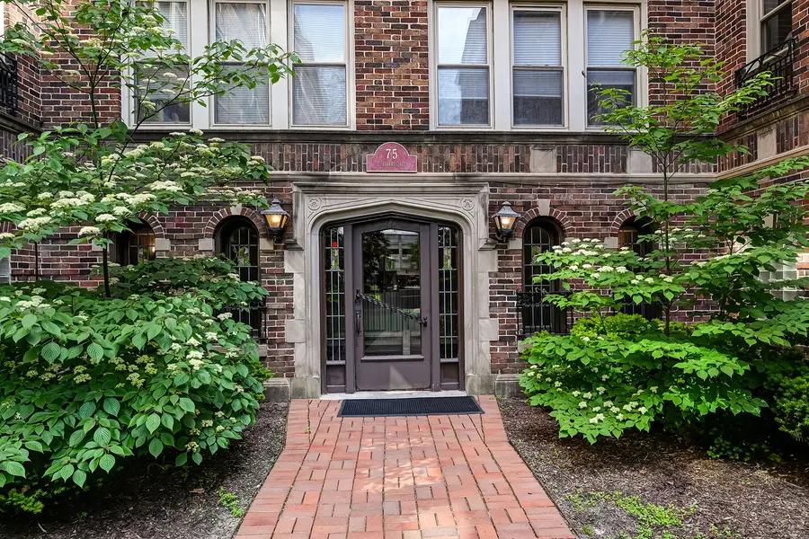 75 E Harris Avenue #3C, La Grange, IL 60525 - #3