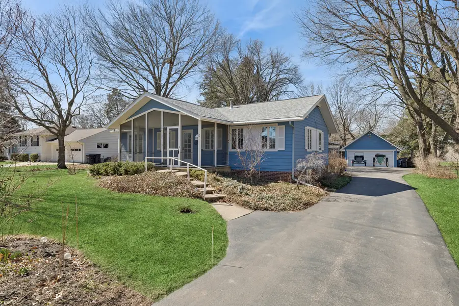 452 Lakeside Avenue, Crystal Lake, IL 60014 - #2