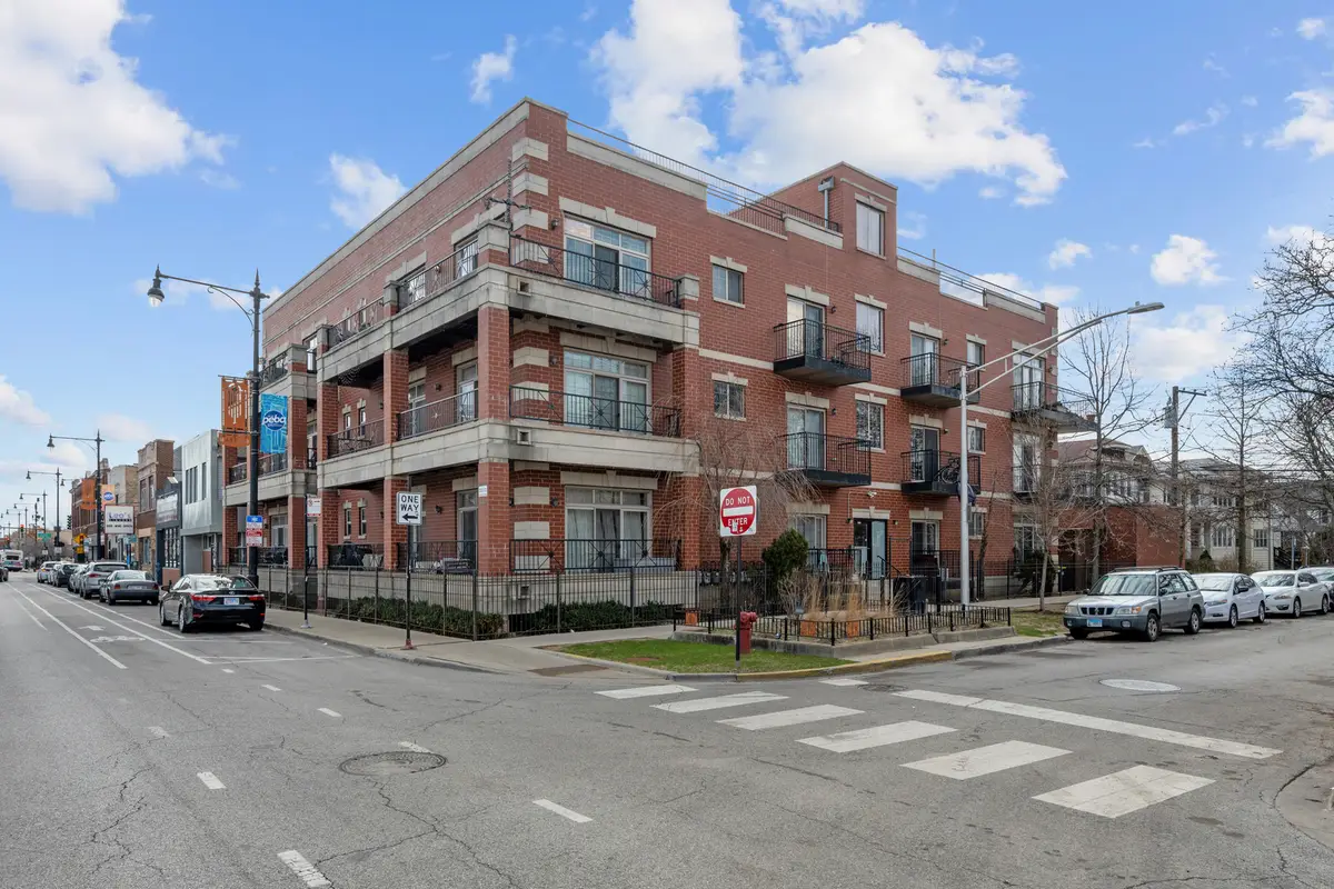 4755 N Kilbourn Avenue #3C, Chicago, IL 60630 - #1