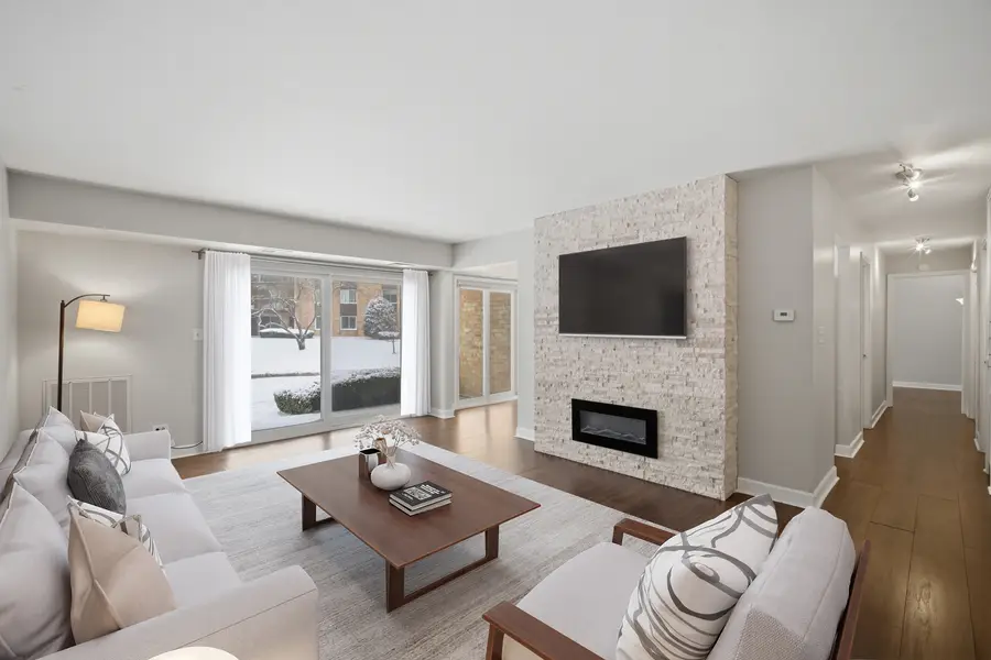 1103 S Hunt Club Drive #129, Mount Prospect, IL 60056 - #2