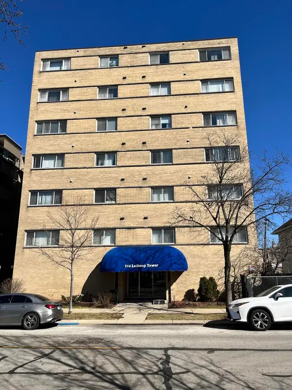 314 Lathrop Avenue #402, Forest Park, IL 60130
