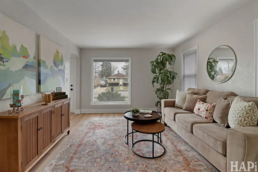 610 S Fulton Avenue, Waukegan, IL 60085 - #3