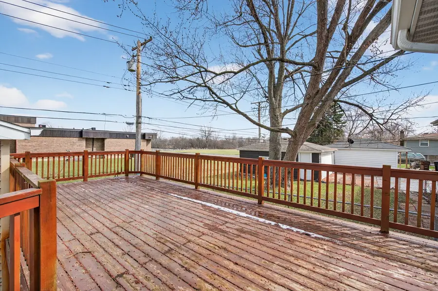 16827 Glen Oaks Drive, Country Club Hills, IL 60478 - #3