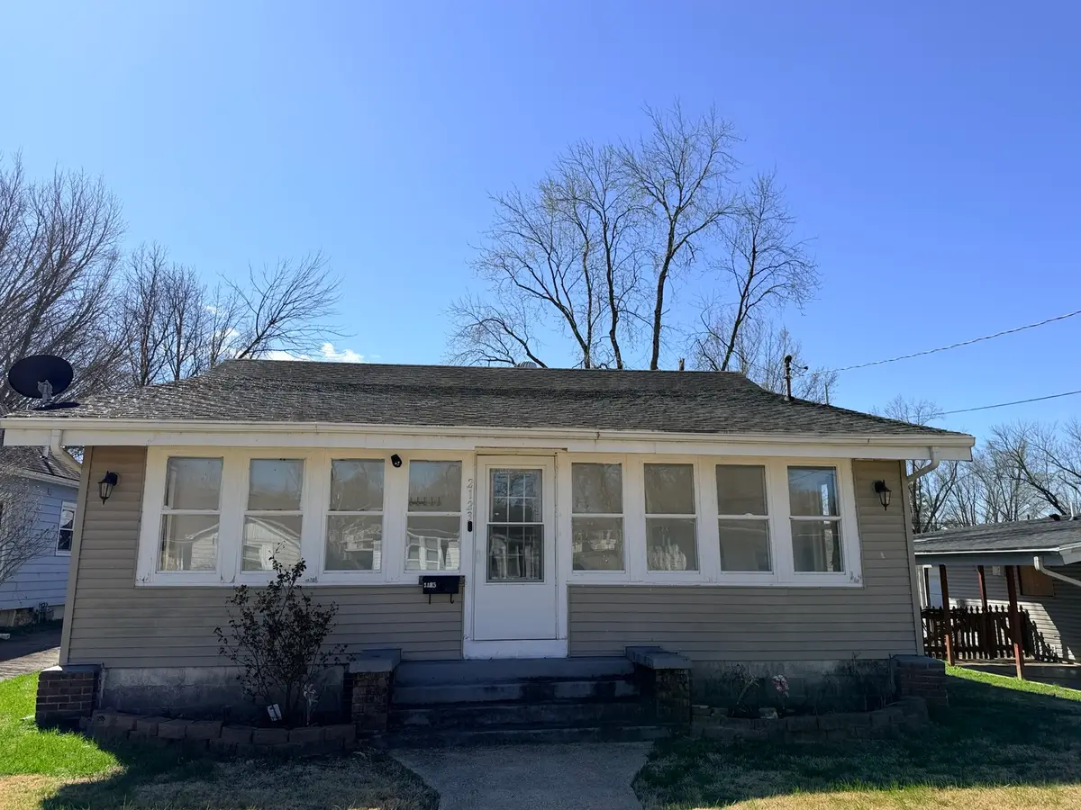 2123 Clay Street, Murphysboro, IL 62966 - #1
