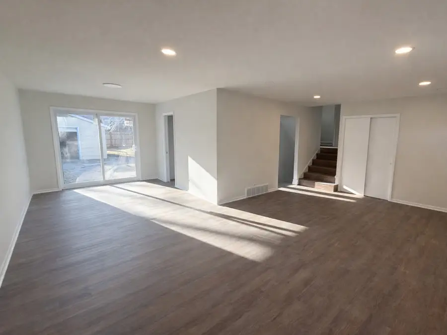 2432 Yeoman Street, Waukegan, IL 60087 - #2