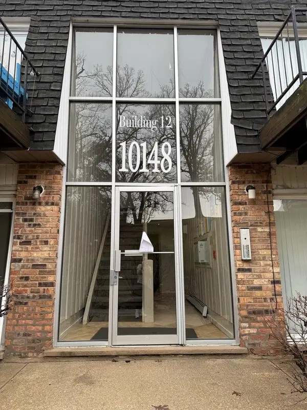 10148 S 84th Terrace #315, Palos Hills, IL 60465