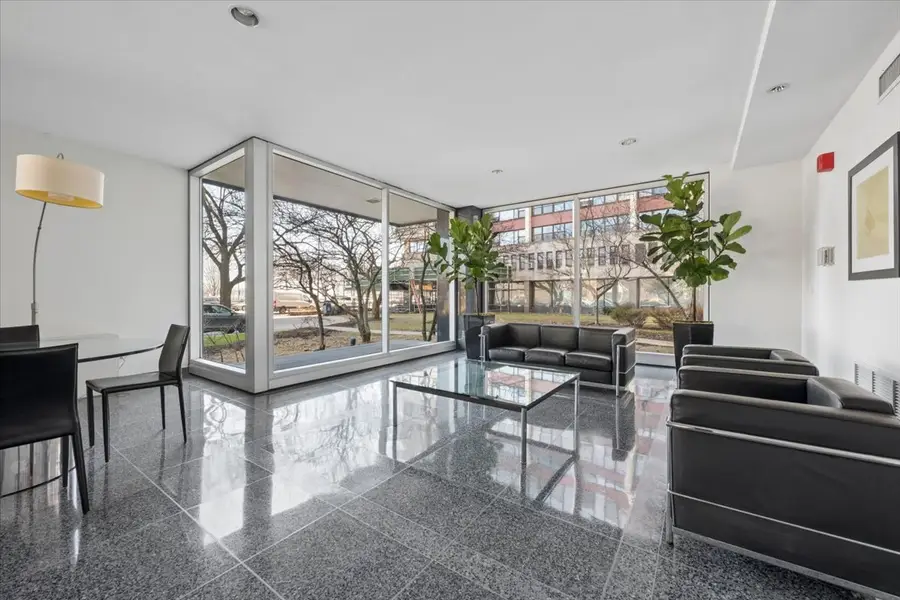 3430 N Lake Shore Drive #16L, Chicago, IL 60657 - #2