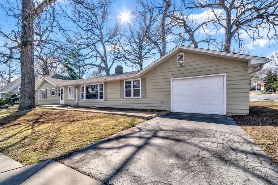 900 W Audrey Avenue, Joliet, IL 60436 - #3