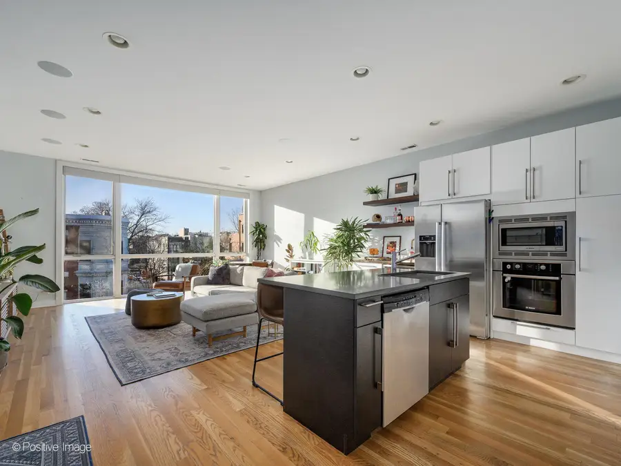 859 N Wood Street #3, Chicago, IL 60622 - #2