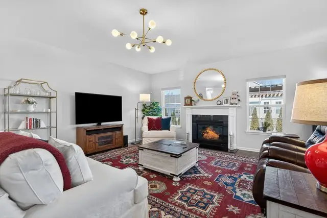 429 Fairway Lane, Sycamore, IL 60178 - #2