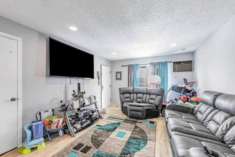 342 Klein Creek Court #5E, Carol Stream, IL 60188 - #3