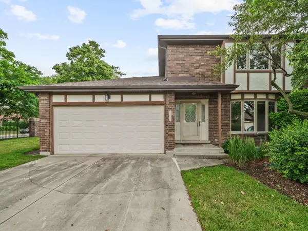 1775 Lakeview Drive #A, Wheeling, IL 60090