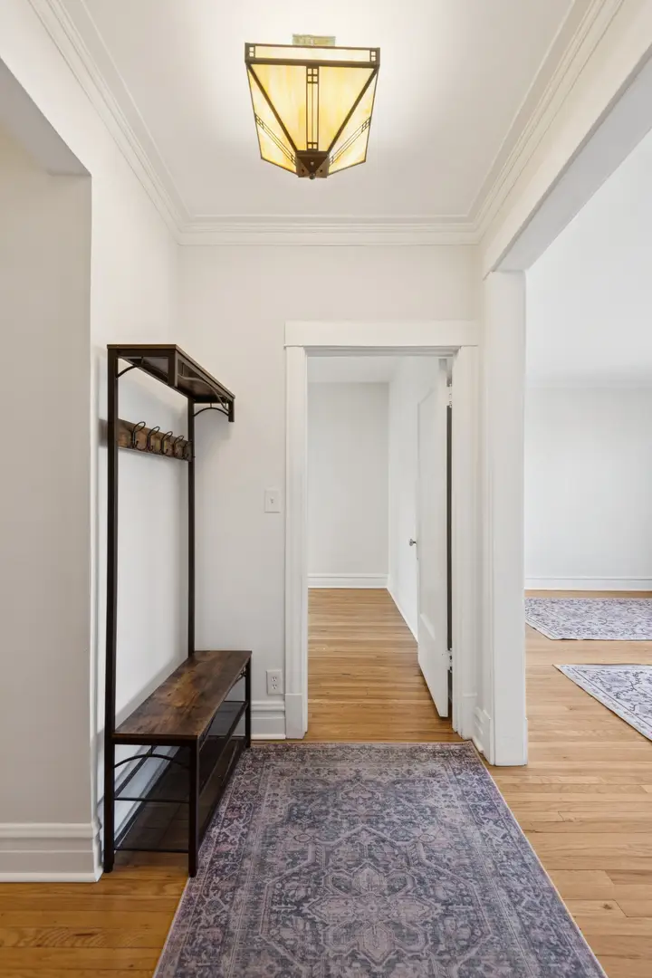 1467 W Catalpa Avenue #2W, Chicago, IL 60640 - #3