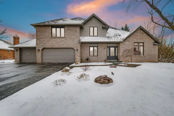 8969 Charrington Drive, Frankfort, IL 60423