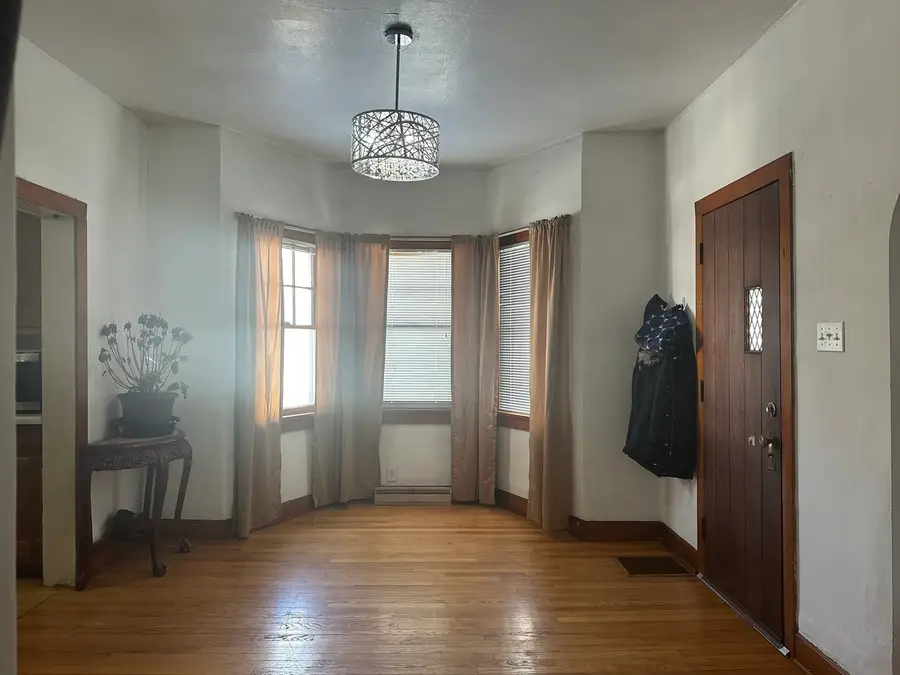 747 1st Avenue, Clinton, IA 52732 - #3