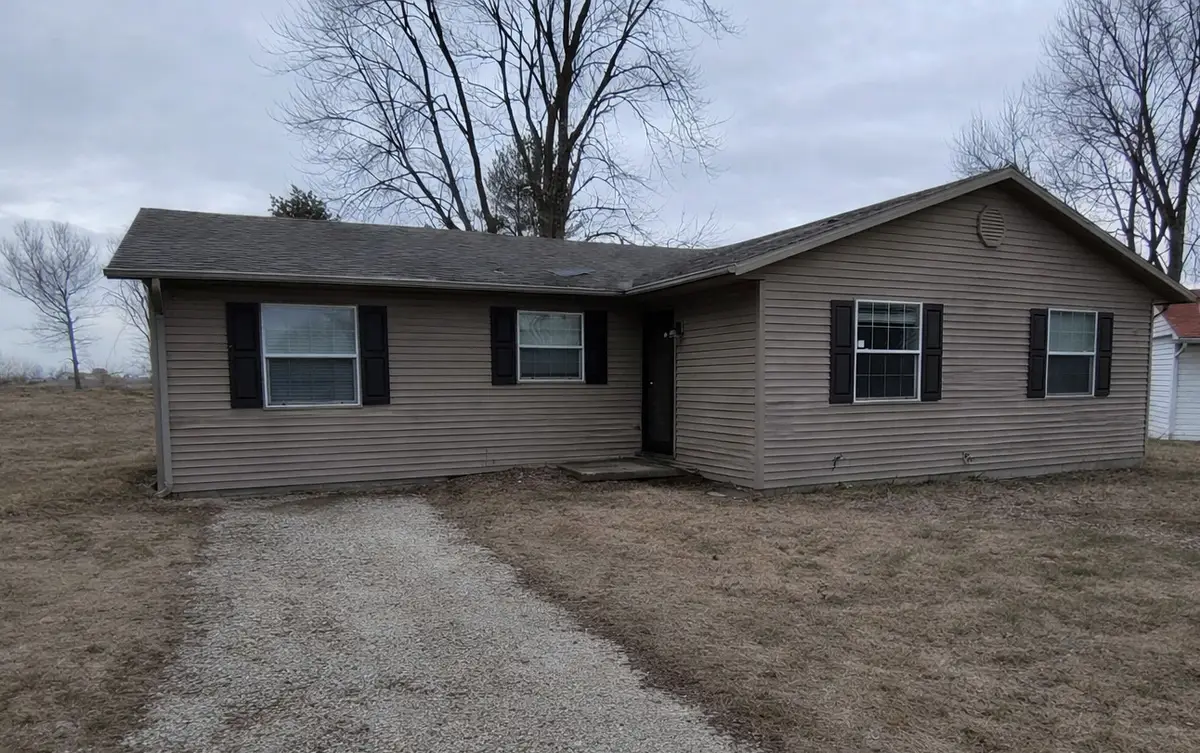 3 Apple Drive, Mattoon, IL 61938 - #1