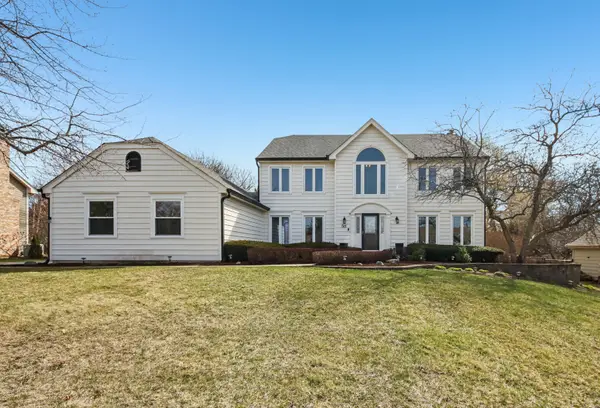 511 Greens View Drive, Algonquin, IL 60102