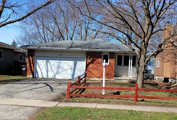 1388 Gardina Vista, Crystal Lake, IL 60014