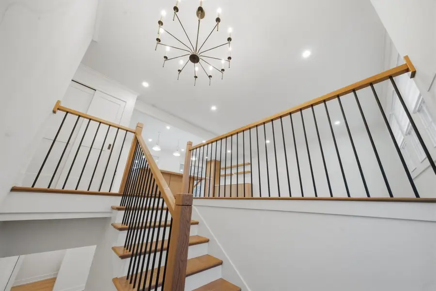 2S245 Mayfield Lane, Glen Ellyn, IL 60137 - #3