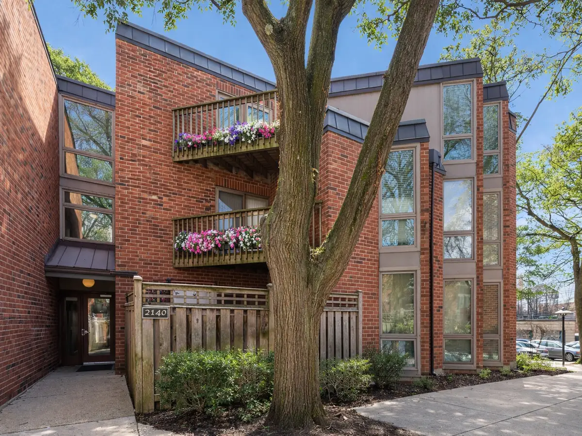 2140 N Lincoln Avenue #5306, Chicago, IL 60614 - #1
