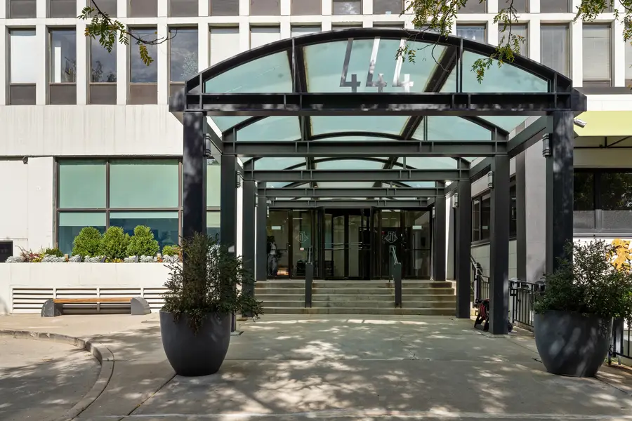 444 W Fullerton Parkway #1601, Chicago, IL 60614 - #2