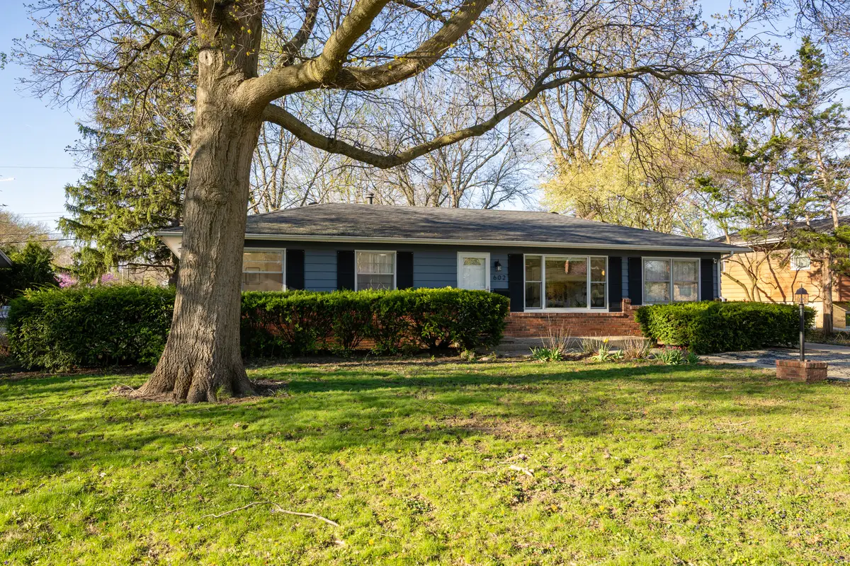 602 E Sunnycrest Court, Urbana, IL 61801 - #1