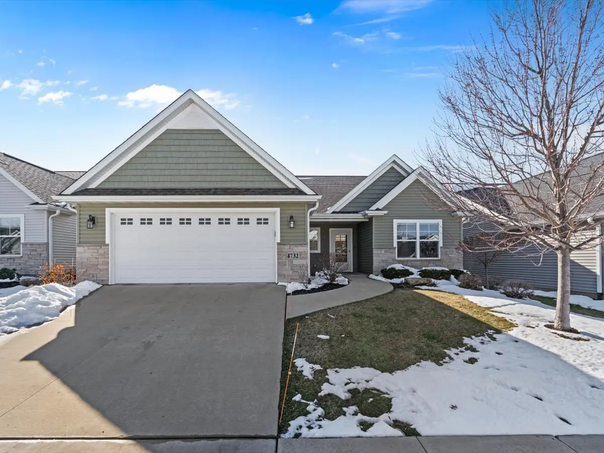 4732 Pheasant Creek Avenue, Davenport, IA 52807 - #1