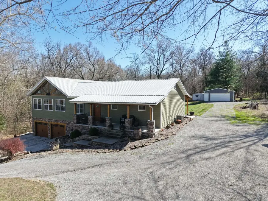 14183 Fowler School Road, Marion, IL 62959 - #3