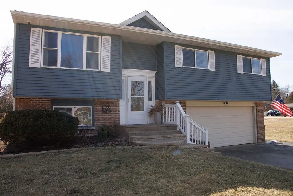 8415 Richmond Road, Wonder Lake, IL 60097 - #1