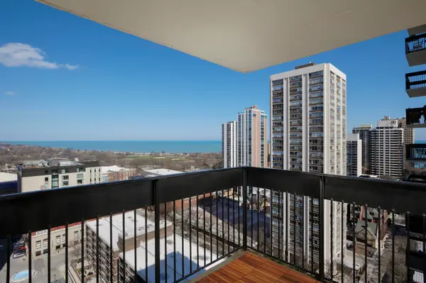Address Withheld By Seller, Chicago, IL 60610