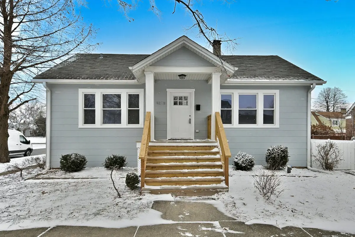 9016 Southview Avenue, Brookfield, IL 60513 - #1