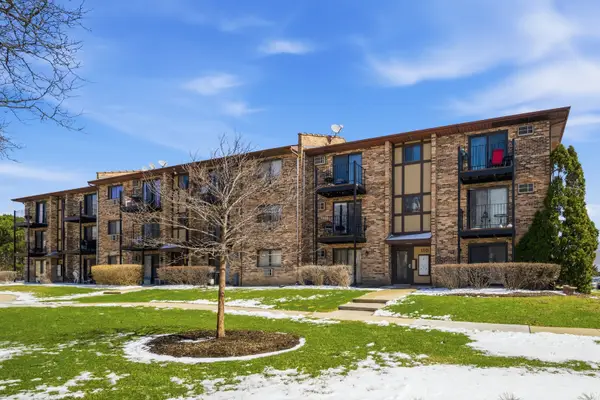 110 Klein Creek Court #3C, Carol Stream, IL 60188