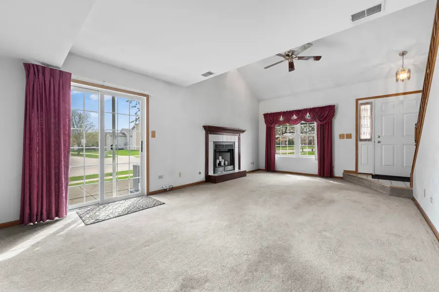 1464 Root Street, Crest Hill, IL 60403 - #2