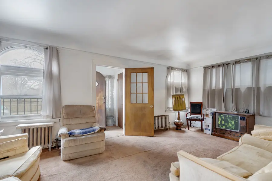 6113 S Damen Avenue, Chicago, IL 60636 - #3