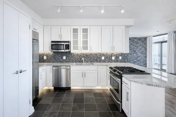 701 S Wells Street #1506, Chicago, IL 60607