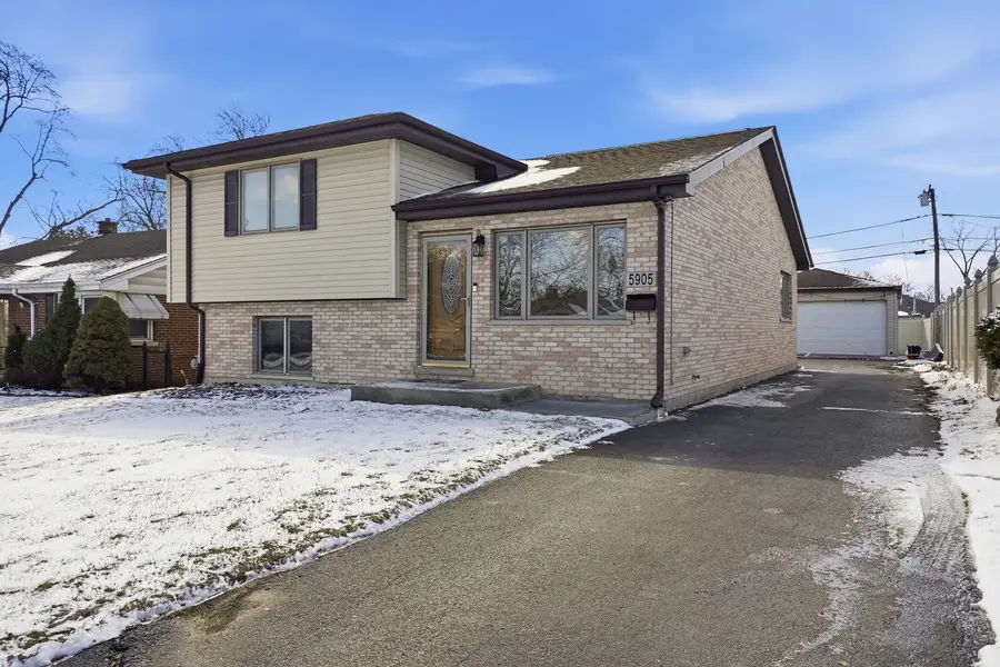 5905 Superior Street, Berkeley, IL 60163 - #2