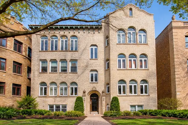 2314 W Farwell Avenue #GW, Chicago, IL 60645