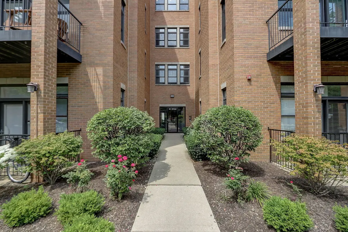 819 Foster Street #3N, Evanston, IL 60201 - #1