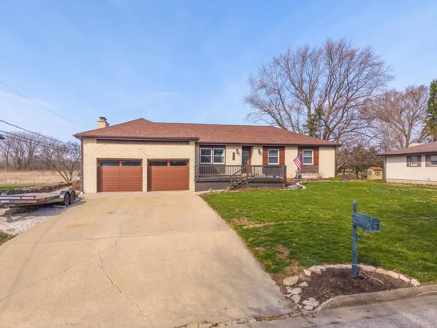 205 N Crestview Drive, Pontiac, IL 61764 - #2