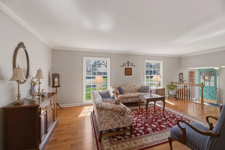 1615 S Harvard Avenue, Arlington Heights, IL 60005 - #3