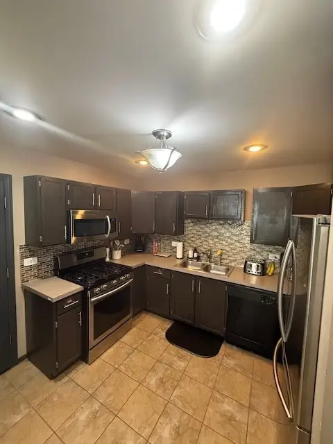 1917 Cherrywood Court, Joliet, IL 60435 - #3