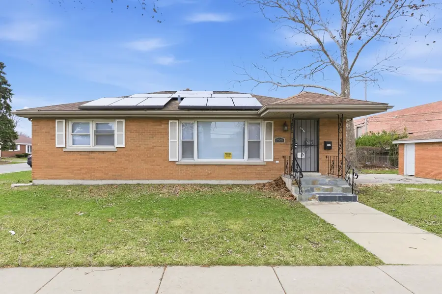 796 E 163rd Street, South Holland, IL 60473 - #2