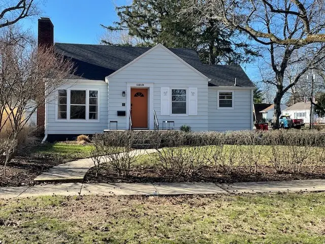 1219 W Healey Street, Champaign, IL 61821 - #1