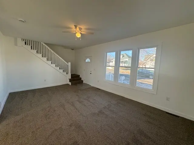 721 S 6th Street, Clinton, IA 52732 - #2