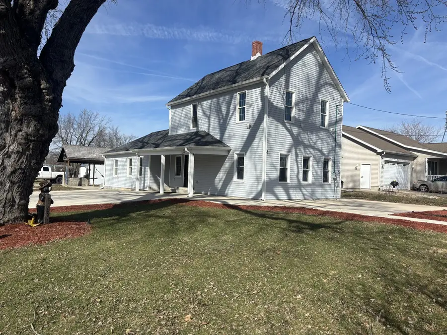 303 E Depot Street, Creston, IL 60113 - #2