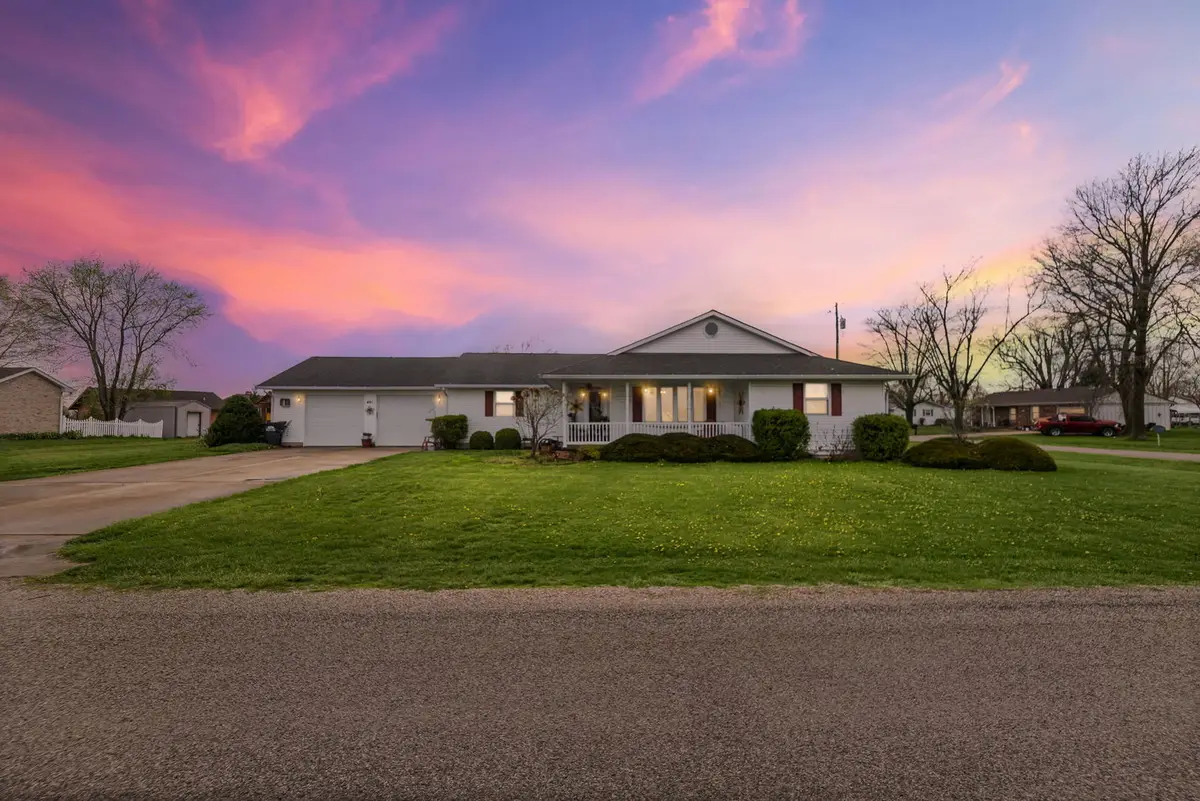 401 Gehle Street, Saint Peter, IL 62880 - #1