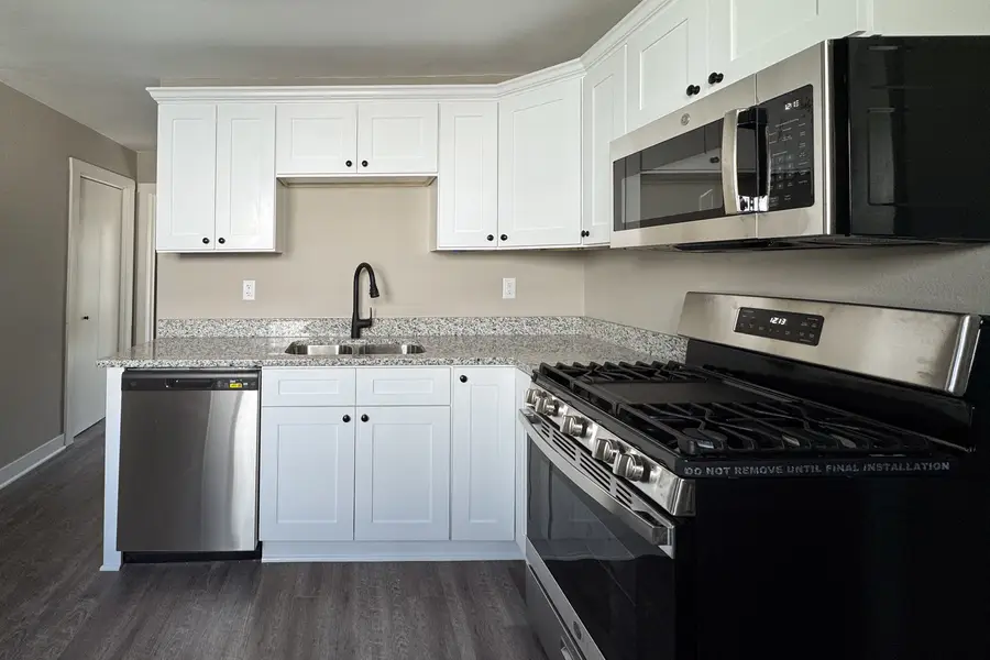 2817 9th Street, Rockford, IL 61109 - #2