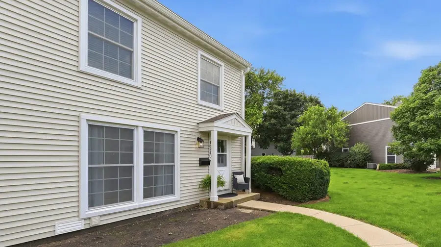 1694 Valley Forge Court #D, Wheaton, IL 60189 - #3