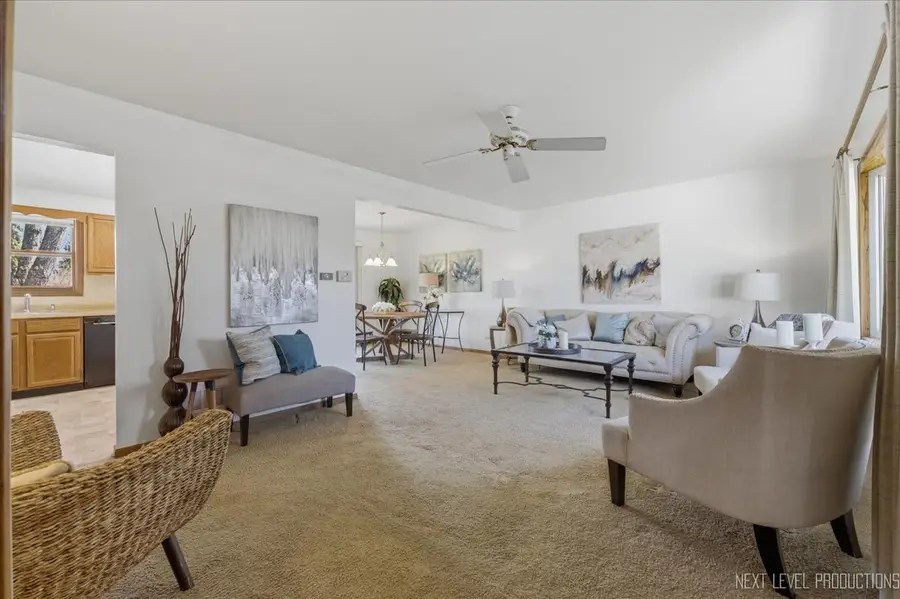 Address Withheld By Seller, Warrenville, IL 60555 - #3