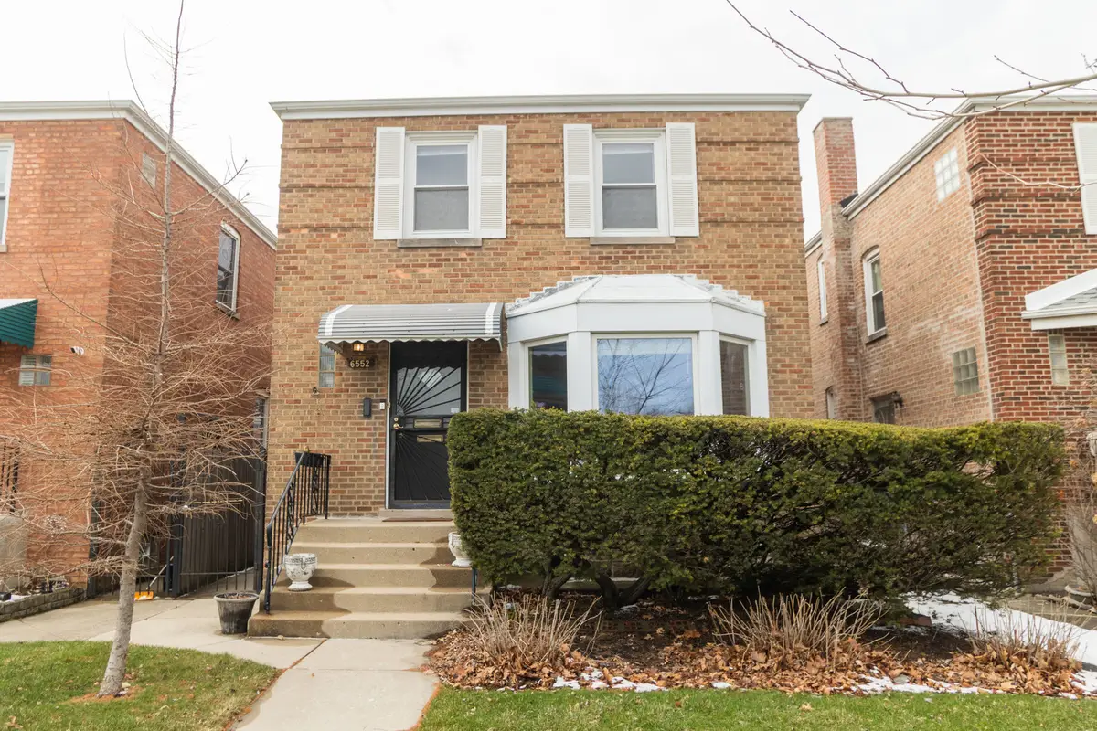 6552 N Troy Street, Chicago, IL 60645 - #1